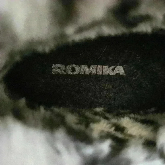 Romika ankle booties. Brown/cream fur lined. Size 39/ US 8.5 - Picture 6 of 10